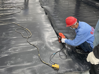 HDPE防滲土工膜施工